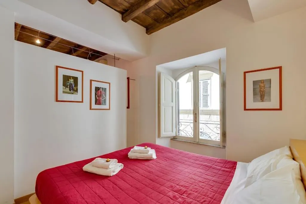 Barberini 360 Apartment Rome